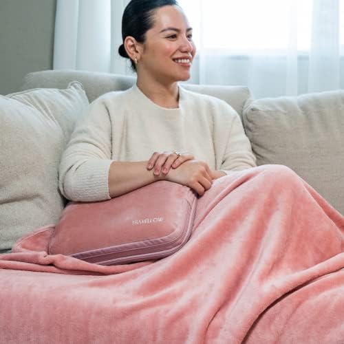 Travellow Travel Pillow and Blanket Set - Pink 1