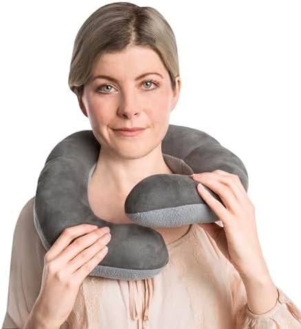 Travelon Deluxe Wrap N Rest Pillow 1