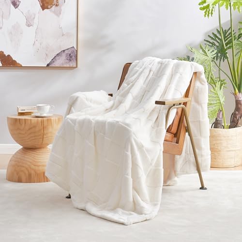 Cozy Bliss Checkered Faux Rabbit Fur Throw Blanket