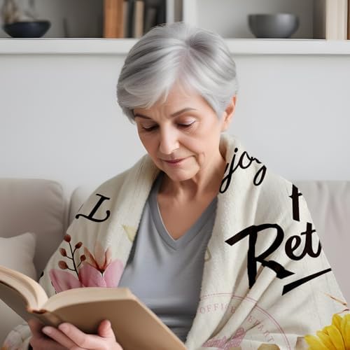 HeartGlint Retirement Gifts for Women 2025 - Soft Flannel Blanket