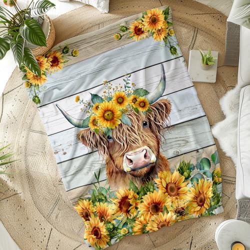 PAKKITOP Highland Cow Throw Blanket Soft Fuzzy Flannel Gift for Women Girls